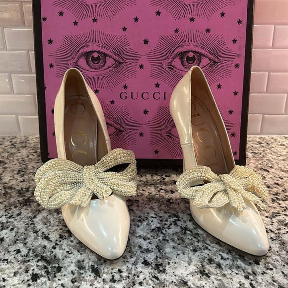 BRAND NEW RARE White Never Worn Gucci Elasia Heels with Removable Pearl Bows - Picture 4 of 13